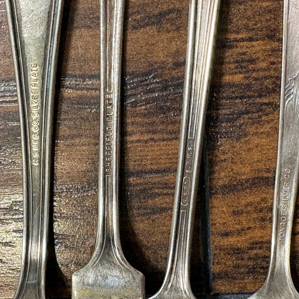 Monroe Silver Co. mixed lot